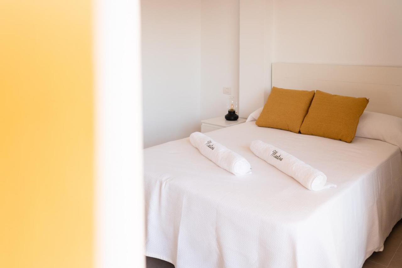 Homeforguest Atico Martina Con Terraza En Los Cristianos Лос Кристианос Экстерьер фото